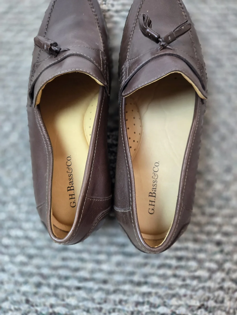 G.H. Bass & Co. Men's Brown Leather Tassel Dress Shoes Size 10.5